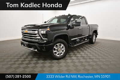2024 Chevrolet 3500 Crew Cab, $60349. Photo 1