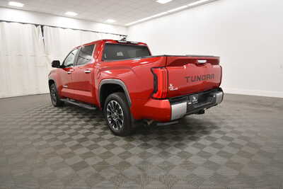2024 Toyota Tundra Crew Cab, $50349. Photo 7