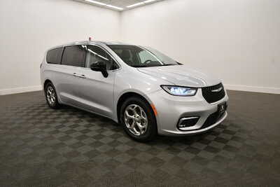 2024 Chrysler Pacifica, $35349. Photo 10