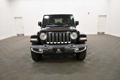 2022 Jeep Wrangler Unlimited, $26849. Photo 11