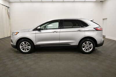 2019 Ford Edge, $18329. Photo 4