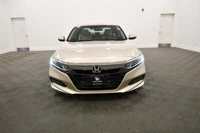 2018 Honda Accord, $21149. Photo 11