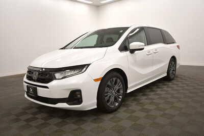 2027 Honda Odyssey, $49945. Photo 2