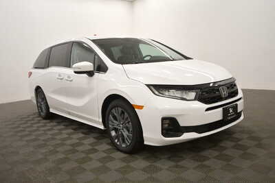 2027 Honda Odyssey, $49945. Photo 9