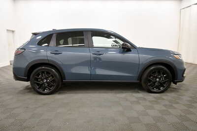 2024 Honda HR-V, $28349. Photo 9