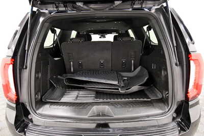 2023 GMC Yukon XL, $41349. Photo 7