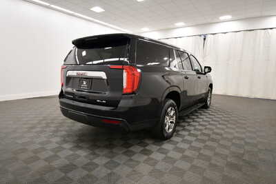 2023 GMC Yukon XL, $41349. Photo 8