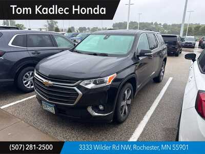 2021 Chevrolet Traverse, $21849. Photo 1