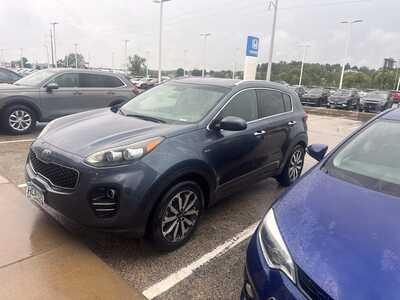 2017 Kia Sportage, $13986. Photo 2