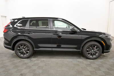 2027 Honda CR-V, $38850. Photo 8