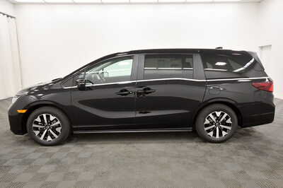2027 Honda Odyssey, $44790. Photo 4
