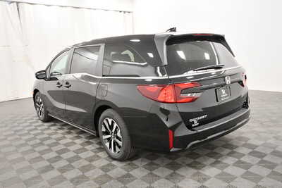2027 Honda Odyssey, $44790. Photo 5
