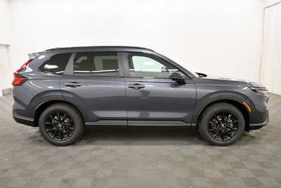 2027 Honda CR-V, $42175. Photo 8