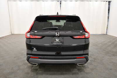 2027 Honda CR-V, $42175. Photo 6