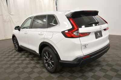 2027 Honda CR-V, $39305. Photo 5