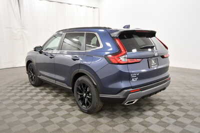 2027 Honda CR-V, $42175. Photo 5