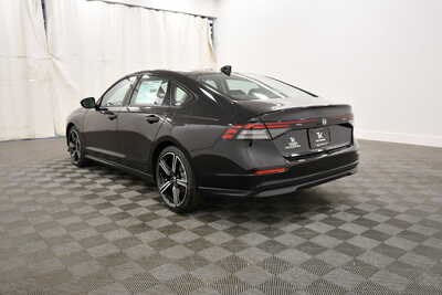 2026 Honda Accord, $31990. Photo 5