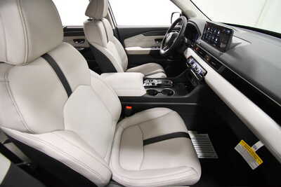 2026 Honda Pilot, $54090. Photo 7