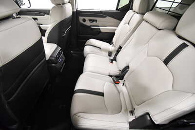 2026 Honda Pilot, $54090. Photo 9