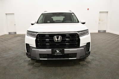 2026 Honda Pilot, $55645. Photo 10