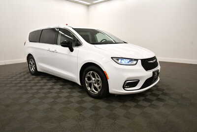 2024 Chrysler Pacifica, $35349. Photo 10