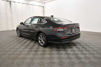 2024 Honda Accord, $27849. Photo 5