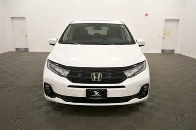 2027 Honda Odyssey, $55740. Photo 10