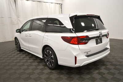 2027 Honda Odyssey, $55740. Photo 5