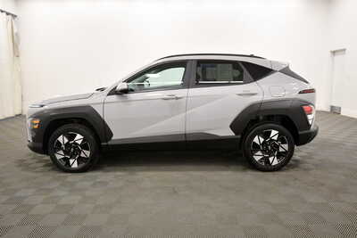 2025 Hyundai Kona, $24349. Photo 4