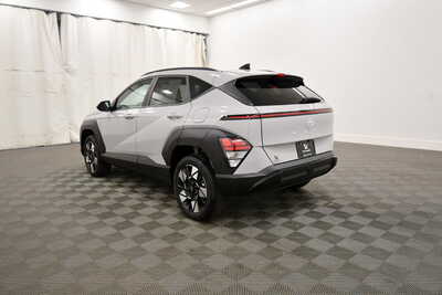 2025 Hyundai Kona, $24349. Photo 5