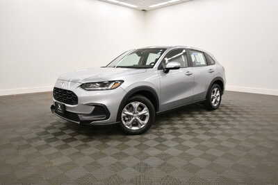 2024 Honda HR-V, $27349. Photo 2