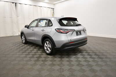 2024 Honda HR-V, $27349. Photo 5
