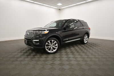 2023 Ford Explorer, $38349. Photo 2