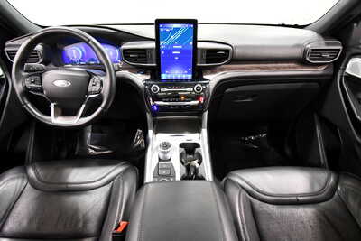 2023 Ford Explorer, $38349. Photo 3