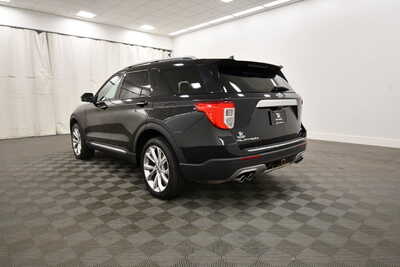 2023 Ford Explorer, $38349. Photo 5
