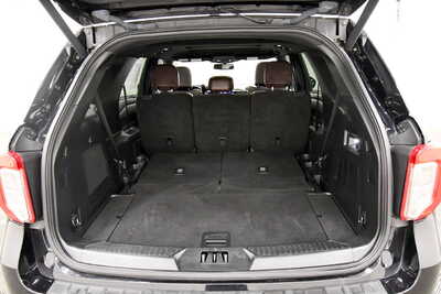 2023 Ford Explorer, $38349. Photo 7