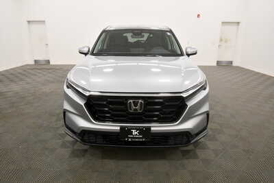 2027 Honda CR-V, $38850. Photo 10