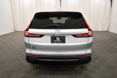 2027 Honda CR-V, $38850. Photo 6