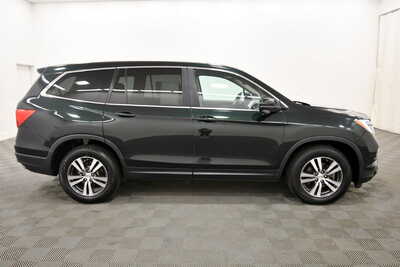 2018 Honda Pilot, $20349. Photo 9