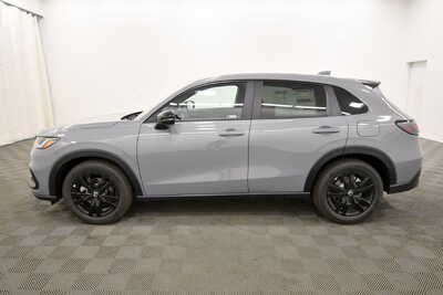 2027 Honda HR-V, $31905. Photo 4