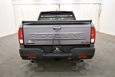 2026 Honda Ridgeline, $48690. Photo 6