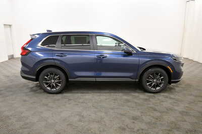 2027 Honda CR-V, $38850. Photo 8