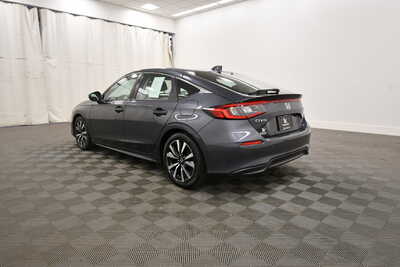 2022 Honda Civic, $22349. Photo 5