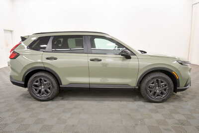 2027 Honda CR-V, $41205. Photo 8