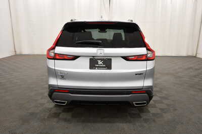 2027 Honda CR-V, $42175. Photo 6