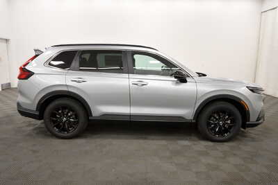 2027 Honda CR-V, $42175. Photo 8