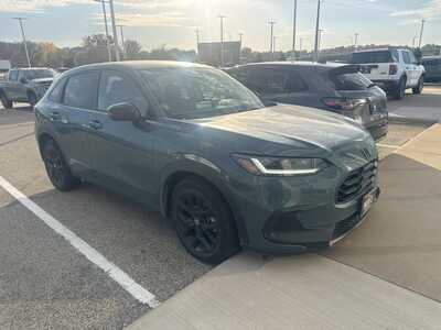 2024 Honda HR-V, $28945. Photo 2