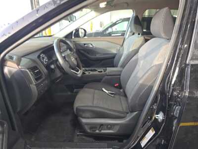 2023 Nissan Rogue, $23945. Photo 3