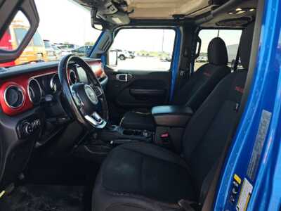 2021 Jeep Gladiator, $33345. Photo 3