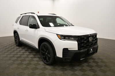 2026 Honda Pilot, $58285. Photo 9